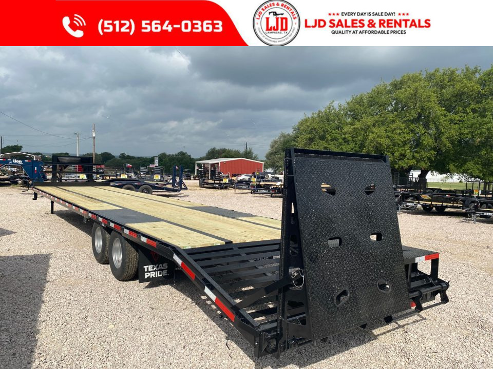 New 2026 Texas Pride Trailers Gooseneck Flatbed Equipment Trailer
