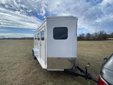 New Homesteader 214FB 2 Horse Direct Load Warmblood Horse Trailer