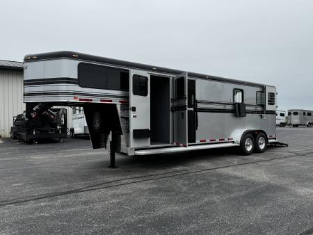 New 2026 Hawk Elite 2 + 1 Gooseneck Horse Trailer w/ Side Unload