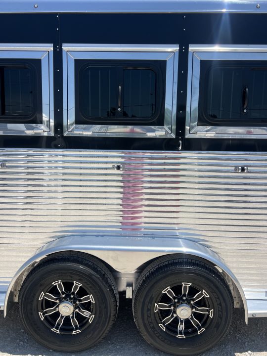 New 2027 Sundowner 6 Horse Gooseneck Horse Trailer