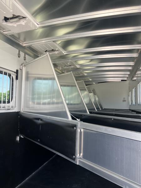 New 2027 Sundowner 6 Horse Gooseneck Horse Trailer