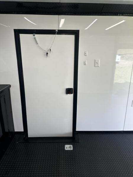 New 2026 Luxe 8.5x24 Race Trailer - Finished Interior- 5200LB Torsion - Full Escape Door-Removable Fender