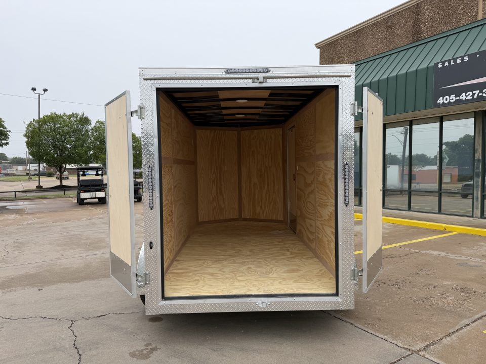 New #097258 2027 FOREST RIVER TA2 6 X 12 TANDEM AXLE 7K ENCLOSED W/ REAR DOUBLE DOORS