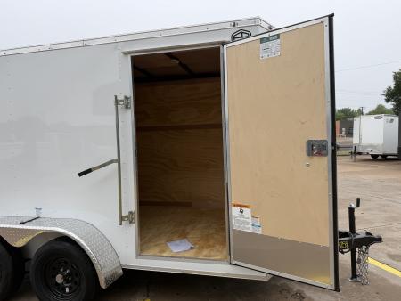 New #097258 2027 FOREST RIVER TA2 6 X 12 TANDEM AXLE 7K ENCLOSED W/ REAR DOUBLE DOORS