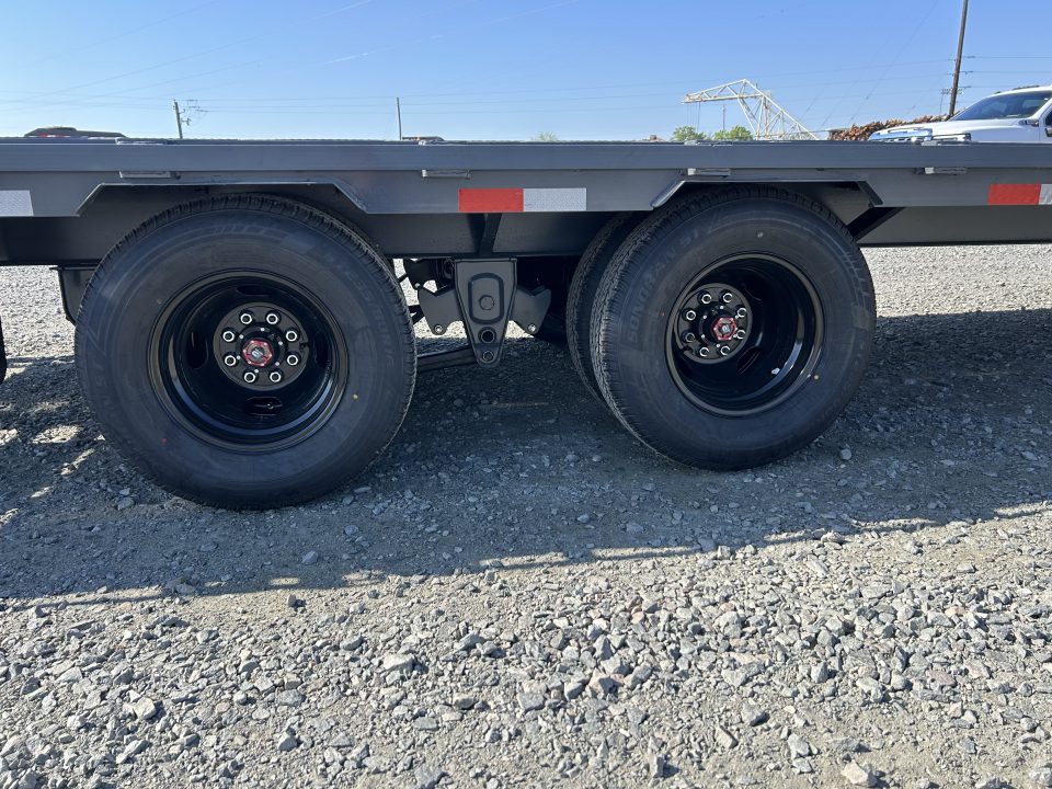 New 2026 Down 2 Earth Gooseneck Series !!! 20ft to 40ft, 7K,8K,10K & 12K Axles, Starting at $8835