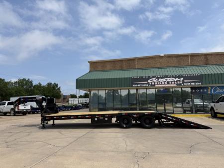 New #386254 2026 LOAD TRAIL GL 32 X 102 DUAL TANDEM LOW-PRO 20K GOOSENECK W/ HYDRAULIC DOVETAIL & JACKS