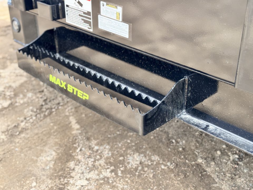 New 2026 Load Trail 7-16 Dump 7K Axles