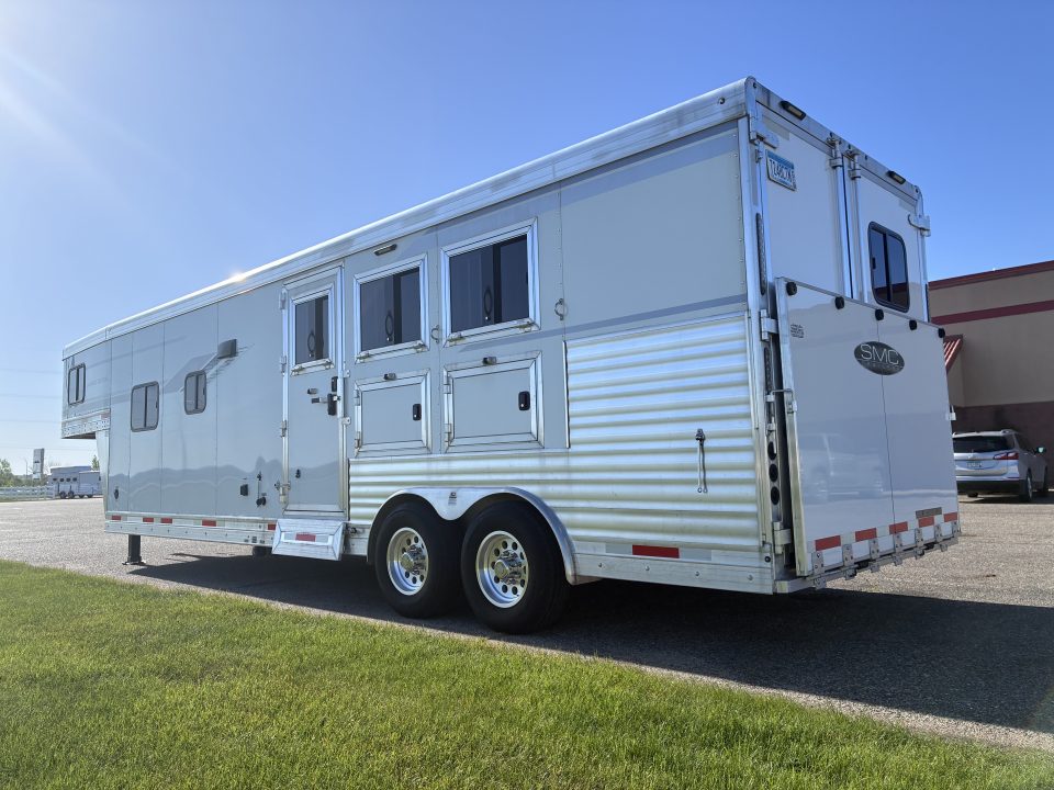 Used 2020 SMC 3H 12' LQ Horse Trailer