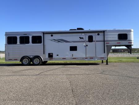 Used 2020 SMC 3H 12' LQ Horse Trailer