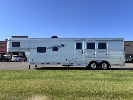 Used 2020 SMC 3H 12' LQ Horse Trailer