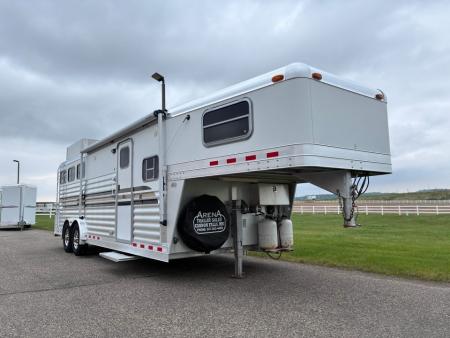Used 2004 4-Star Trailers 3H 9'LQ Horse Trailer