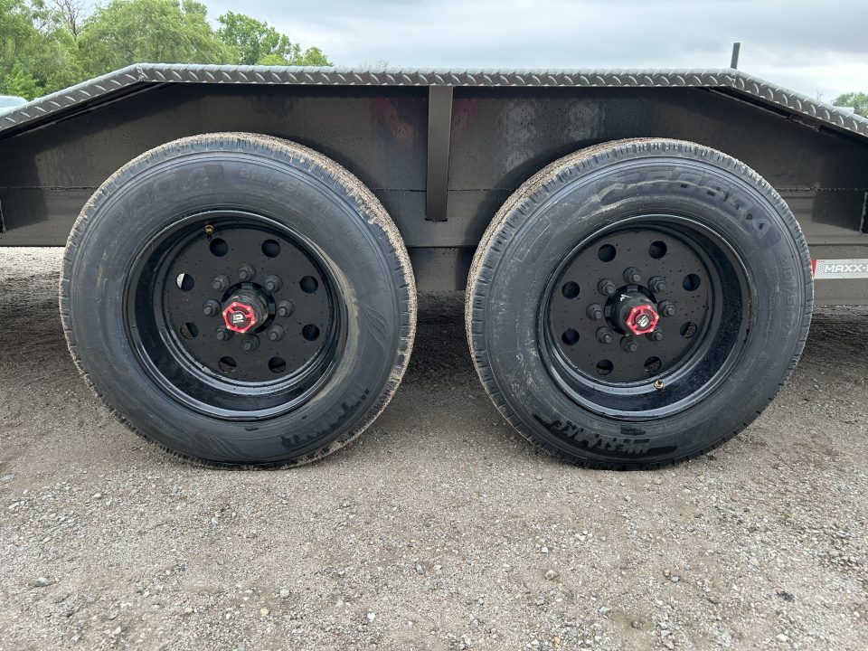 New 2026 MAXX-D 102"X24' T8X Tilt Trailer