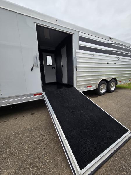 Used 2025 Merhow Longhorn Stock Combo