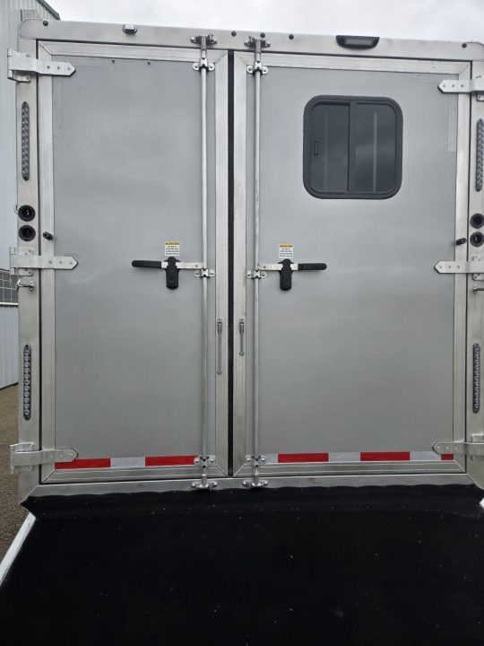 New 2026 Merhow Stampede 3 Horse Trailer