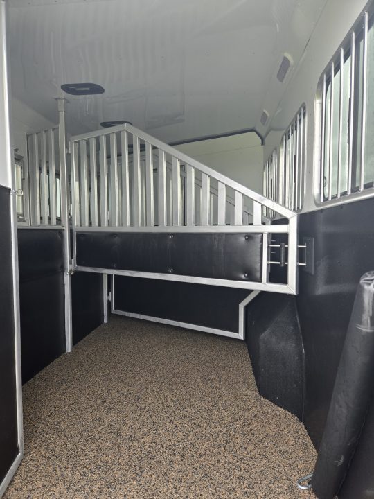 New 2026 Merhow Stampede 3 Horse Trailer
