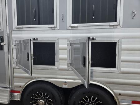 New 2026 Merhow Stampede 3 Horse Trailer