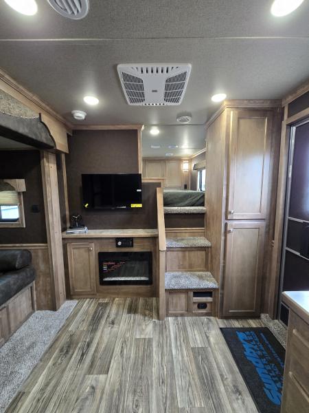 New 2026 Merhow Stampede 3 Horse Trailer