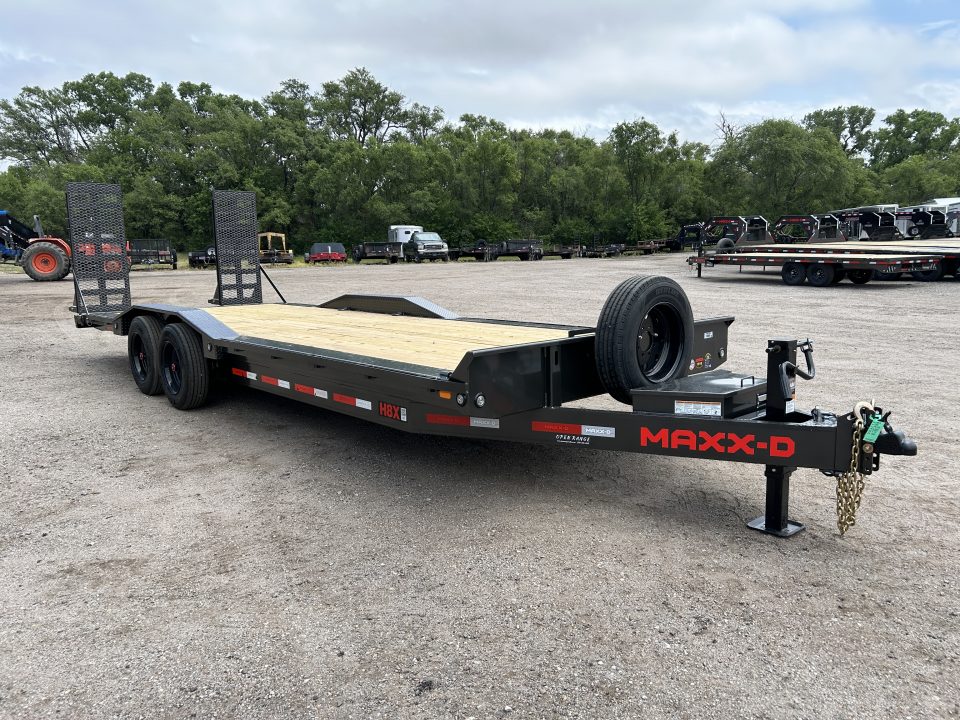 New 2027 MAXX-D H8X 102x24 Equipment Trailer