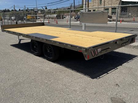New 2026 Diamond C GDD 102"x18' - 10K Deckover Equipment Trailer
