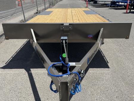 New 2026 Diamond C GDD 102"x18' - 10K Deckover Equipment Trailer