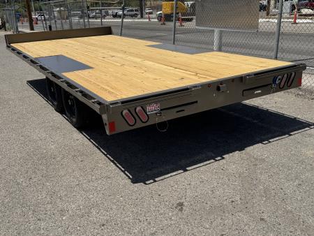New 2026 Diamond C GDD 102"x18' - 10K Deckover Equipment Trailer