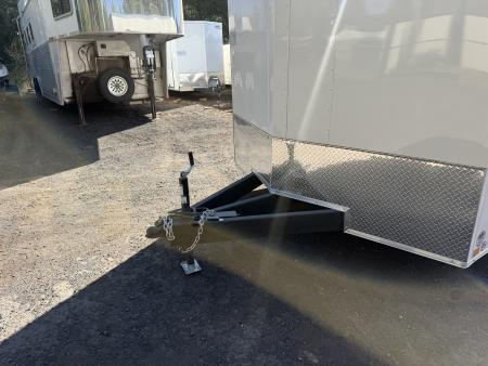 New 2026 Look Trailers 8.5X24 ST DLX Enclosed Cargo 7' Tall Ramp Cargo / Enclosed Trailer