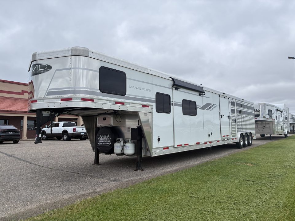 Used 2022 SMC 16' Stock 13' LQ Horse Trailer