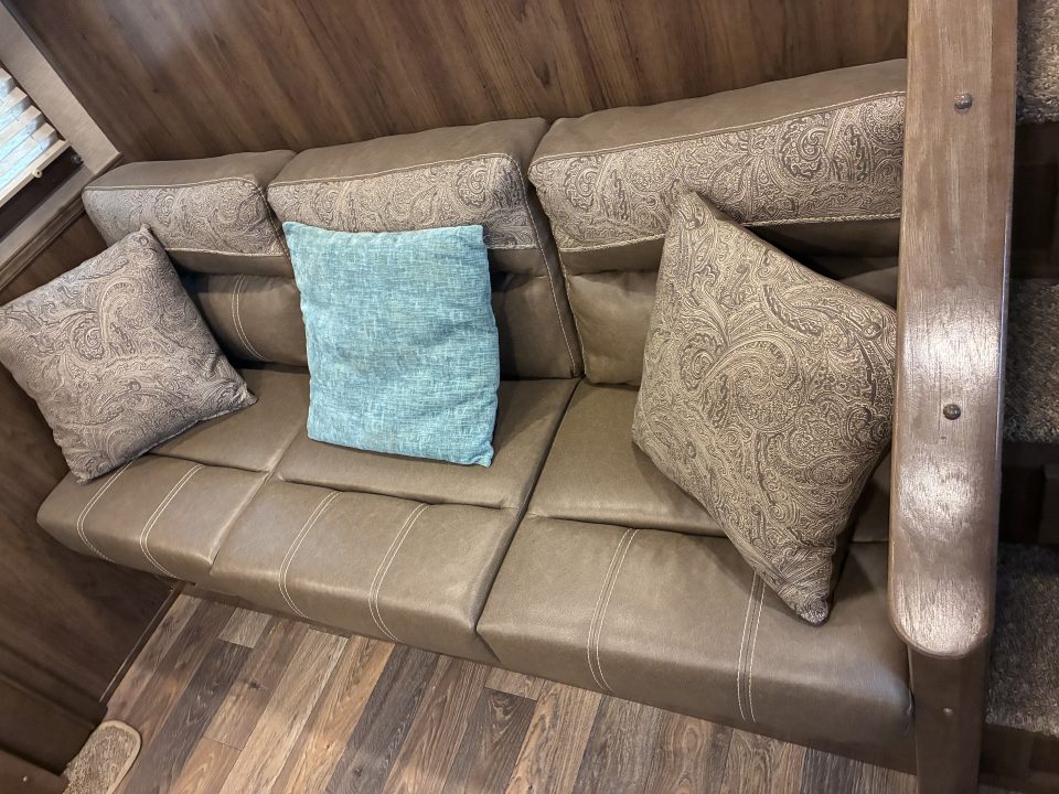 Used 2022 SMC 16' Stock 13' LQ Horse Trailer