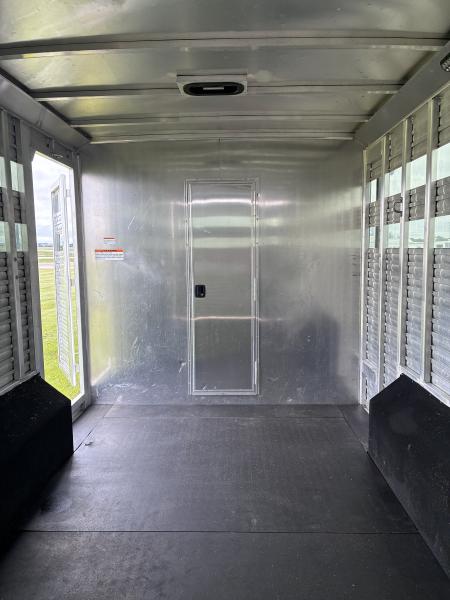 Used 2022 SMC 16' Stock 13' LQ Horse Trailer