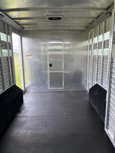Used 2022 SMC 16' Stock 13' LQ Horse Trailer