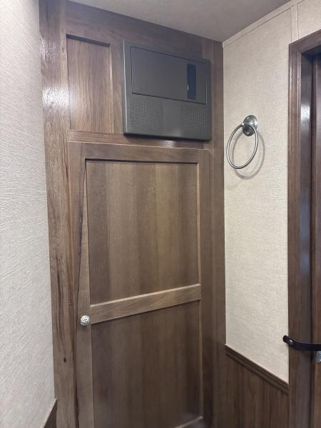 Used 2022 SMC 16' Stock 13' LQ Horse Trailer
