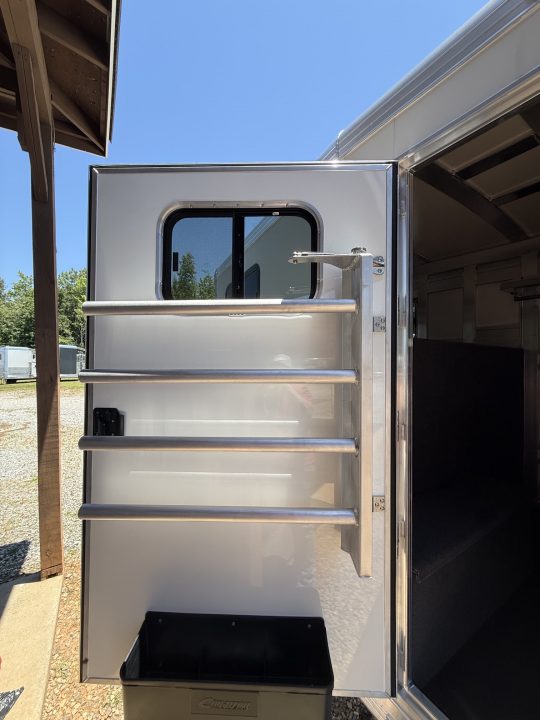 New 2027 Cimarron Trailers Norstar 4h SL GN RTG Dual Door Horse Trailer