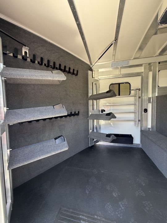 New 2027 Cimarron Trailers Norstar 4h SL GN RTG Dual Door Horse Trailer
