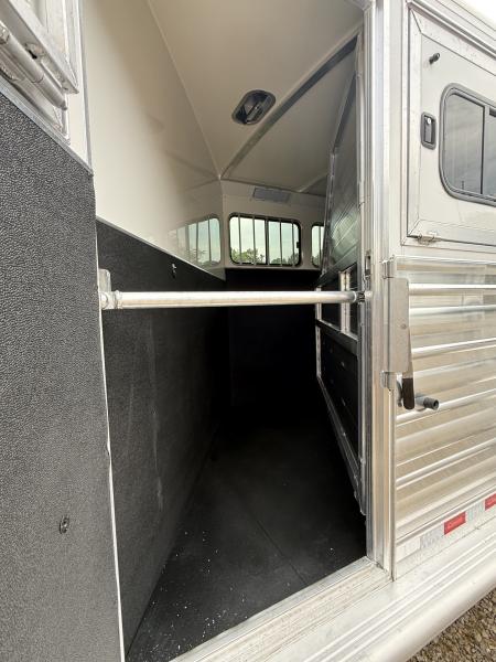 New 2027 Cimarron Trailers Norstar 4 Horse SL GN Horse Trailer