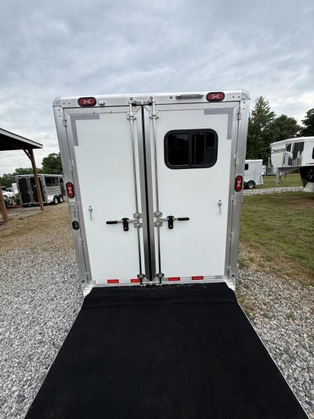 New 2027 Cimarron Trailers Norstar 4 Horse SL GN Horse Trailer