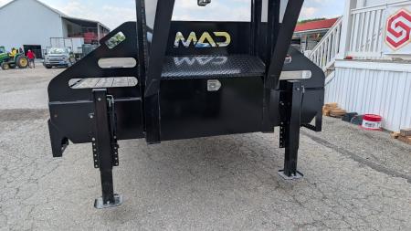 New 2025 CAM SUPERLINE 34' (24' + 10' Dove) Gooseneck Deckover w/ Hydraulic Dove & Jacks