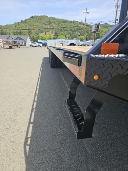 New 2027 Double A GHB208-30HBT GOOSENECK Equipment Trailer 30' W/HYDRAULIC DOVETAIL