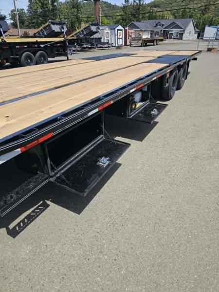 New 2027 Double A GHB208-30HBT GOOSENECK Equipment Trailer 30' W/HYDRAULIC DOVETAIL