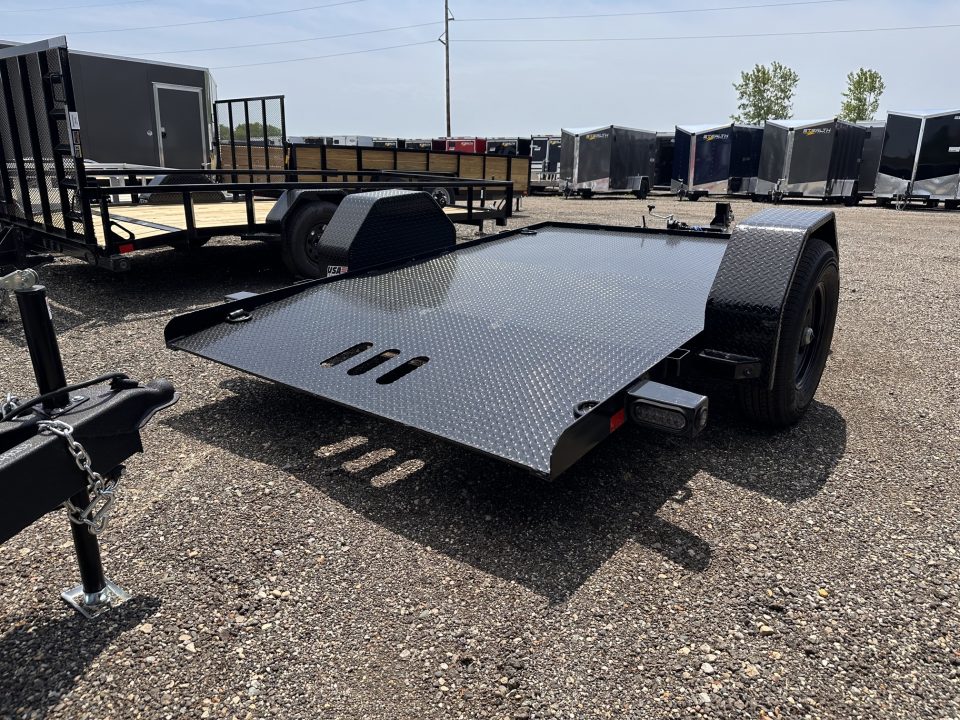 New 2026 Load Trail 77x10 7k Scissor W/O Front Rail Tilt Trailer