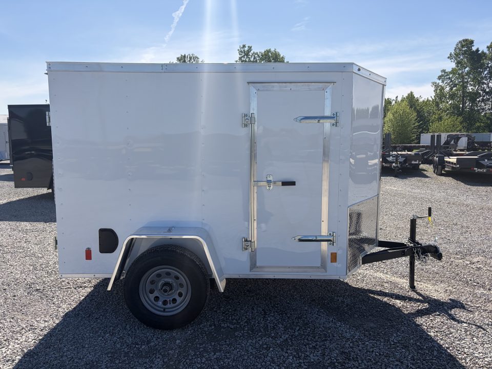 New 2026 Darkhorse Cargo DHW5X8SA30 (5' x 8') 2.9K V-Nose Cargo / Enclosed Trailer