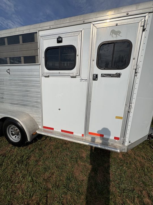 Used 2004 Hart Trailer 2 Horse Straight Load Horse Trailer