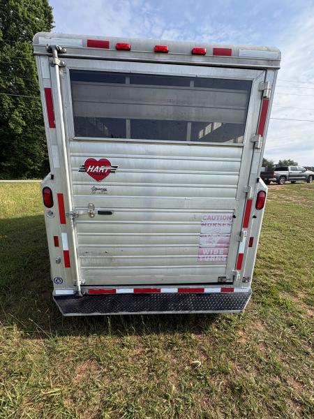Used 2004 Hart Trailer 2 Horse Straight Load Horse Trailer