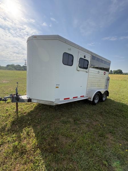 Used 2004 Hart Trailer 2 Horse Straight Load Horse Trailer