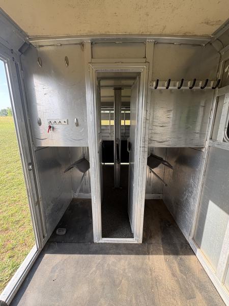 Used 2004 Hart Trailer 2 Horse Straight Load Horse Trailer