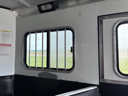 Used 2007 Sundowner 3H 9'LQ Horse Trailer
