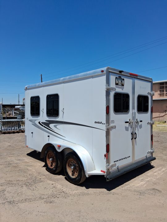 Used 2014 Kiefer Manufacturing 2H BP XLA Horse Trailer