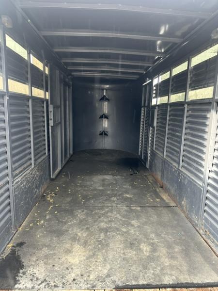 Used 2006 Featherlite 16' Stock Combo