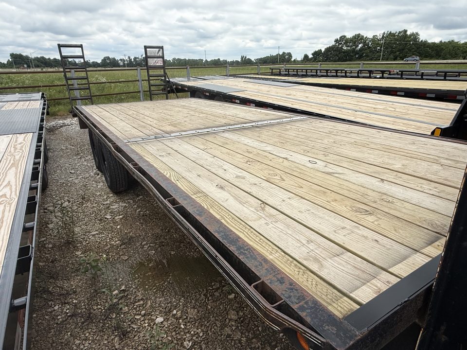 Used 1999 Homemade 20+4 W/ STAND UP Deckover Trailer