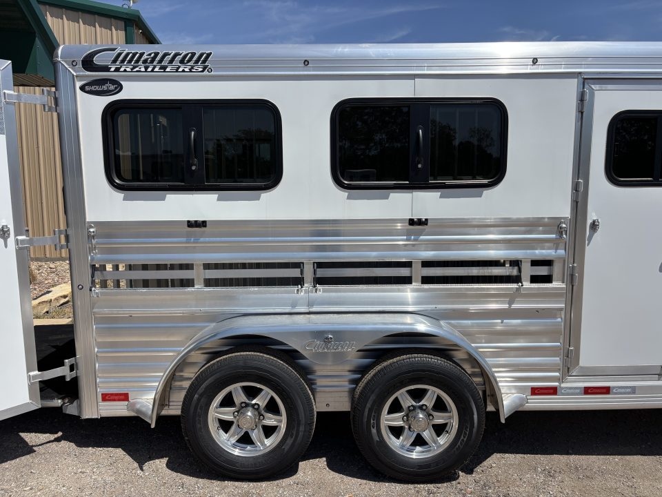 New 2027 Cimarron Trailers Showstar 6 Pen Trailer