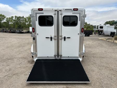 New 2027 Cimarron Trailers Showstar 6 Pen Trailer